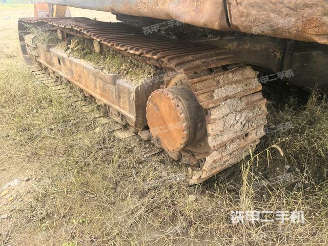 左側(cè)行走馬達(dá)蓋板(行走機(jī)構(gòu)) 左側(cè)行走馬達(dá)蓋板(行走機(jī)構(gòu))
