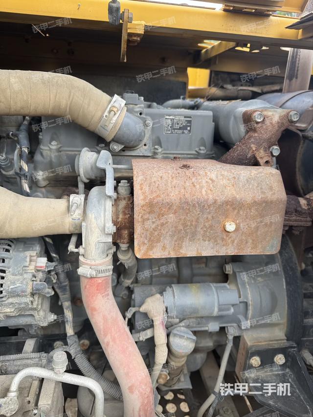 發(fā)動(dòng)機(jī)整體俯視（整機(jī)外觀）