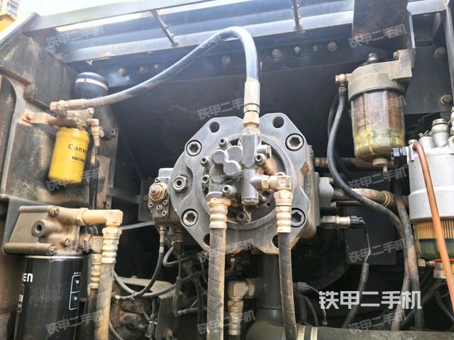 液壓泵室(大件艙室) 液壓泵室(大件艙室)