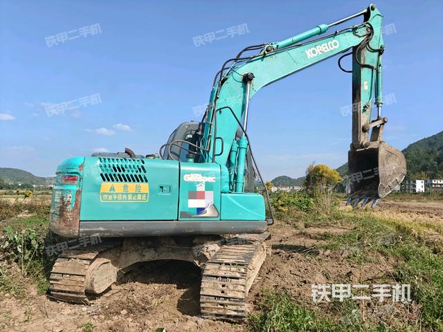 右后45(整機(jī)外觀) 右后45(整機(jī)外觀)