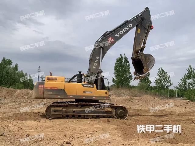 整机右后45°(整机外观) 整机右后45°(整机外观)