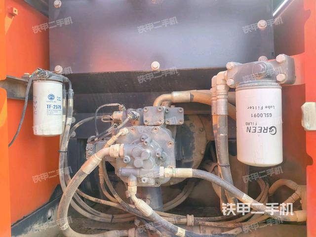 液压泵室(大件舱室) 液压泵室(大件舱室)