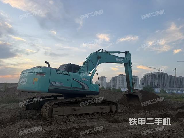 整機(jī)右后45°(整機(jī)外觀) 整機(jī)右后45°(整機(jī)外觀)
