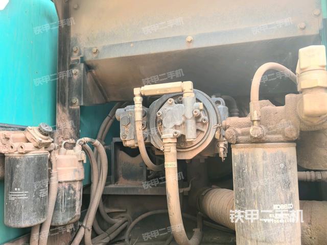 液压泵室(大件舱室) 液压泵室(大件舱室)