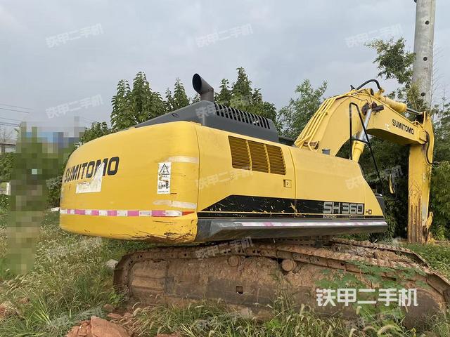 整机右后45°(整机外观) 整机右后45°(整机外观)