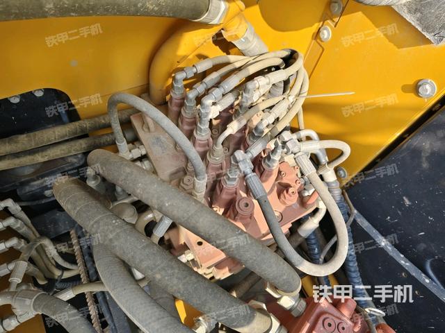 分配閥(上車(chē)部件) 分配閥(上車(chē)部件)