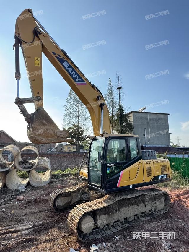 三一重工SY205C挖掘机