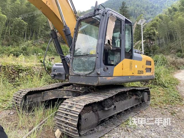 徐工XE200DA挖掘機
