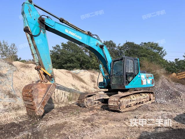 山河智能SWE230LC挖掘机