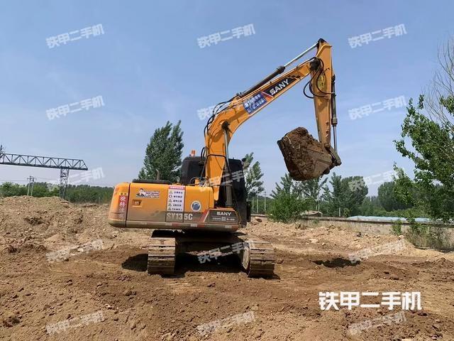 整机右后45°(整机外观) 整机右后45°(整机外观)