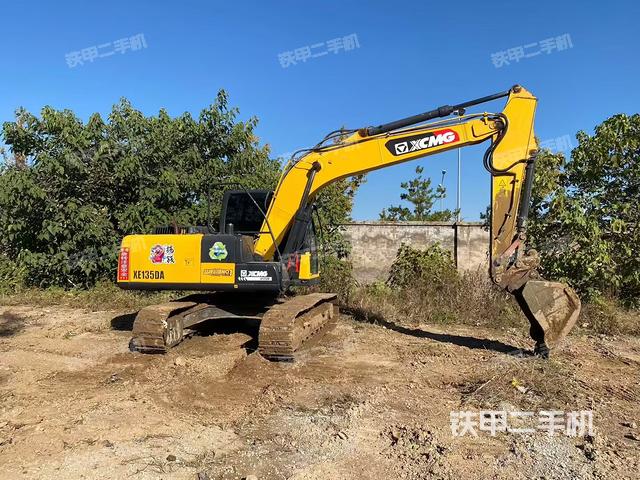 整机右后45°(整机外观) 整机右后45°(整机外观)