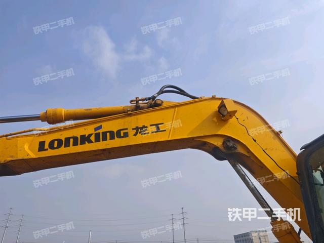 大臂整體?右側(cè)(工作和回轉(zhuǎn)裝置) 大臂整體?右側(cè)(工作和回轉(zhuǎn)裝置)