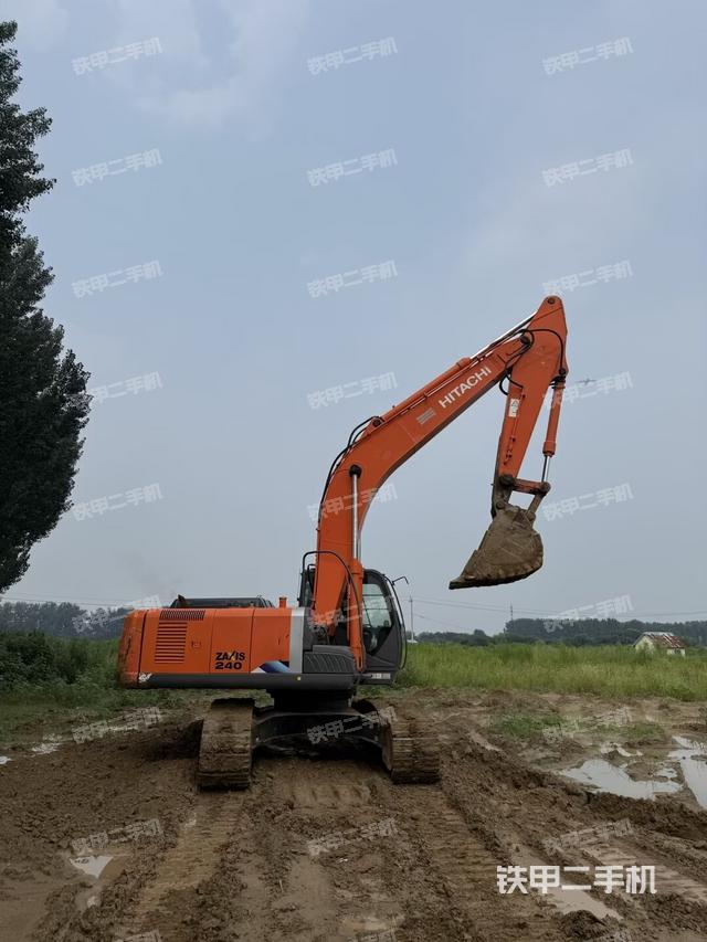 整機(jī)右后45°(整機(jī)外觀) 整機(jī)右后45°(整機(jī)外觀)