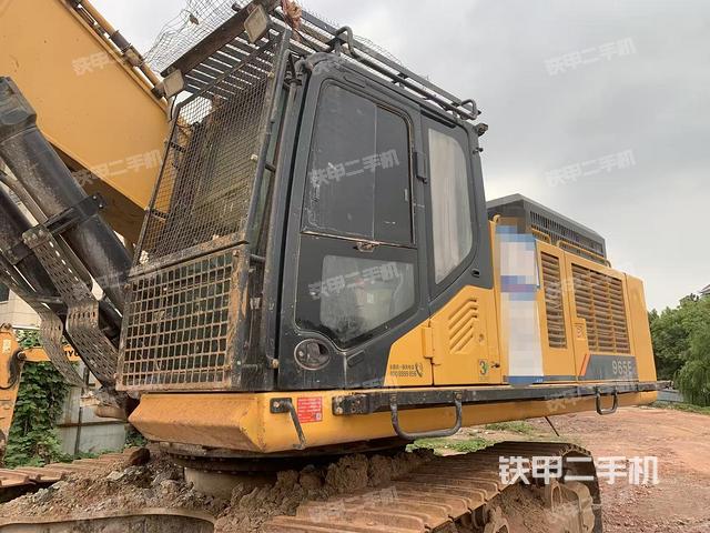 柳工CLG965EHD挖掘机