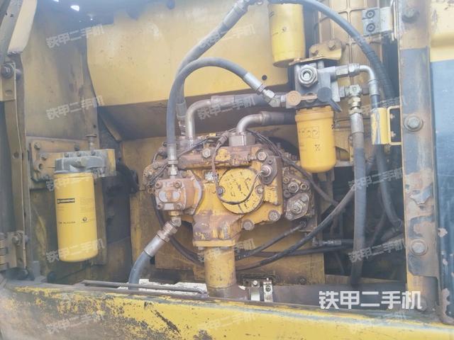 液压泵室(大件舱室) 液压泵室(大件舱室)
