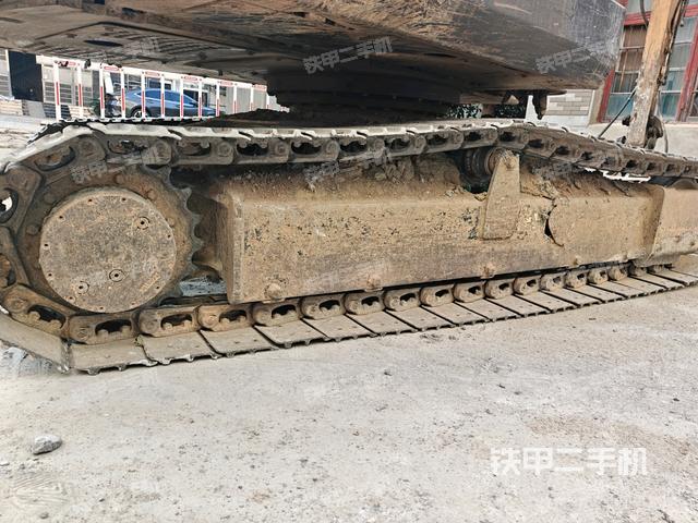 左側(cè)履帶整體?（行走機構(gòu)）