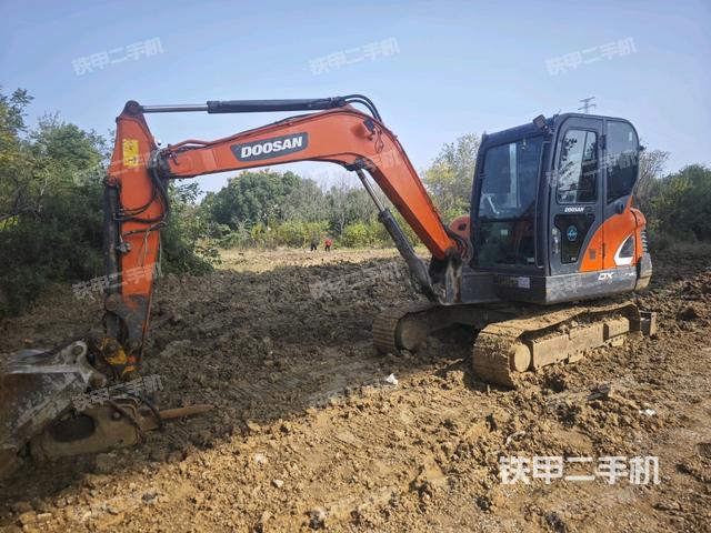 斗山DX60E-9C ACE挖掘机