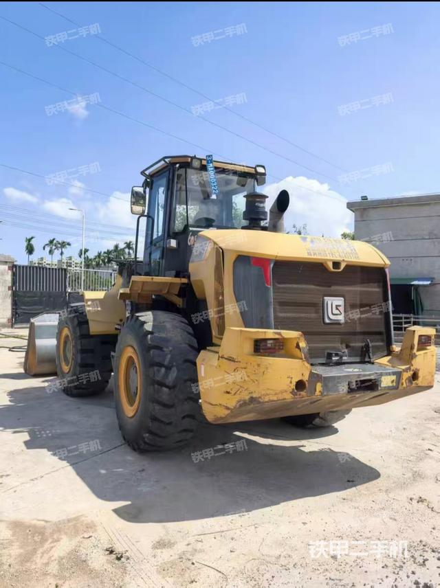 整机右后45°(整机外观及大件) 整机右后45°(整机外观及大件)