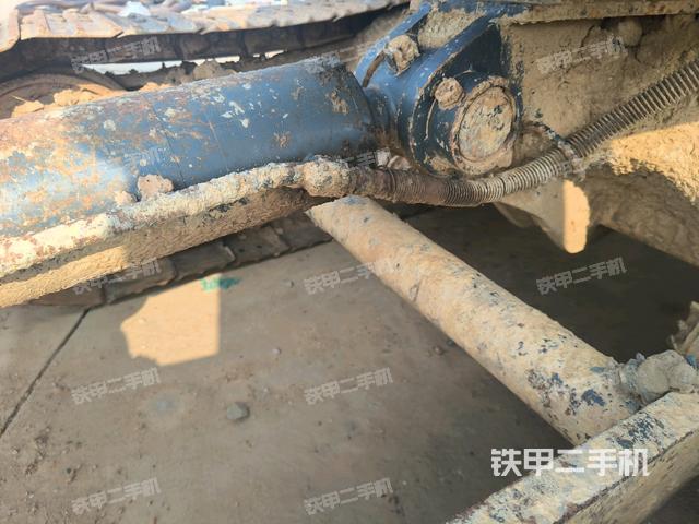 左侧行走马达盖板(行走机构) 左侧行走马达盖板(行走机构)