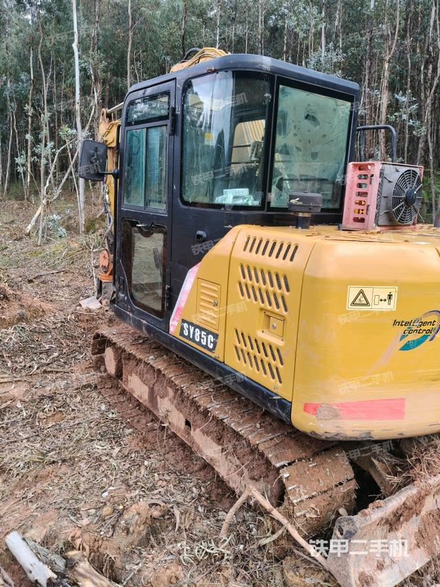 三一重工SY75C挖掘机