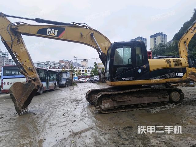 卡特彼勒320D液压挖掘机