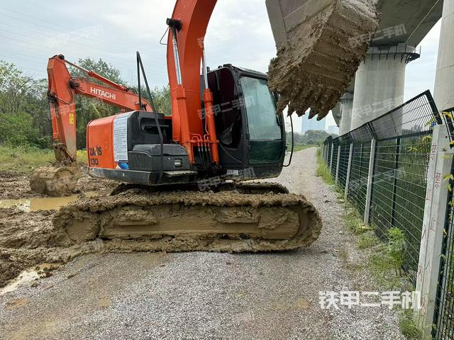 整机右后45°(整机外观) 整机右后45°(整机外观)