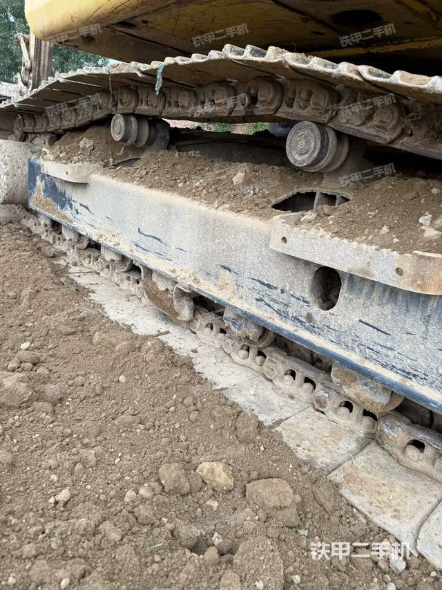 单侧履带整体（整机外观）