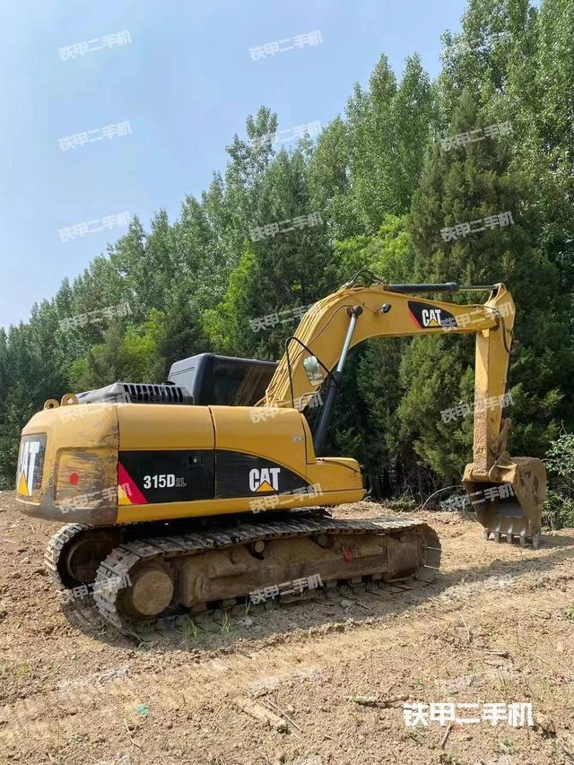 整机右后45°(整机外观) 整机右后45°(整机外观)