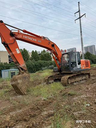 日立ZX200-3挖掘机
