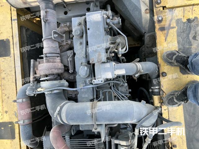 发动机整体俯视（整机外观）