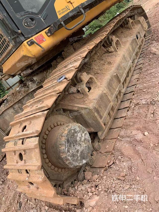 单侧履带整体（整机外观）