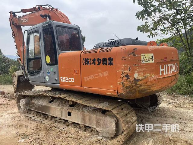 整機(jī)右后45°(整機(jī)外觀) 整機(jī)右后45°(整機(jī)外觀)