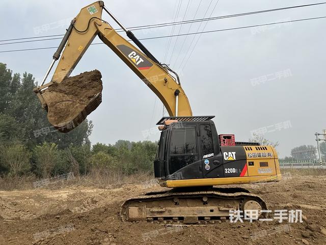 卡特彼勒320D2液壓挖掘機(jī)
