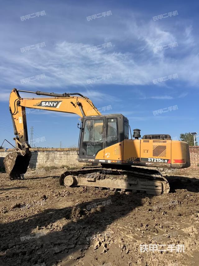 三一重工SY205C挖掘机