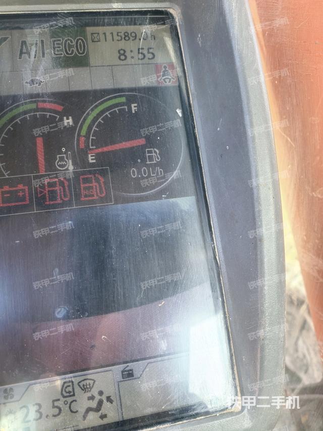 小時表(駕駛室部分) 小時表(駕駛室部分)