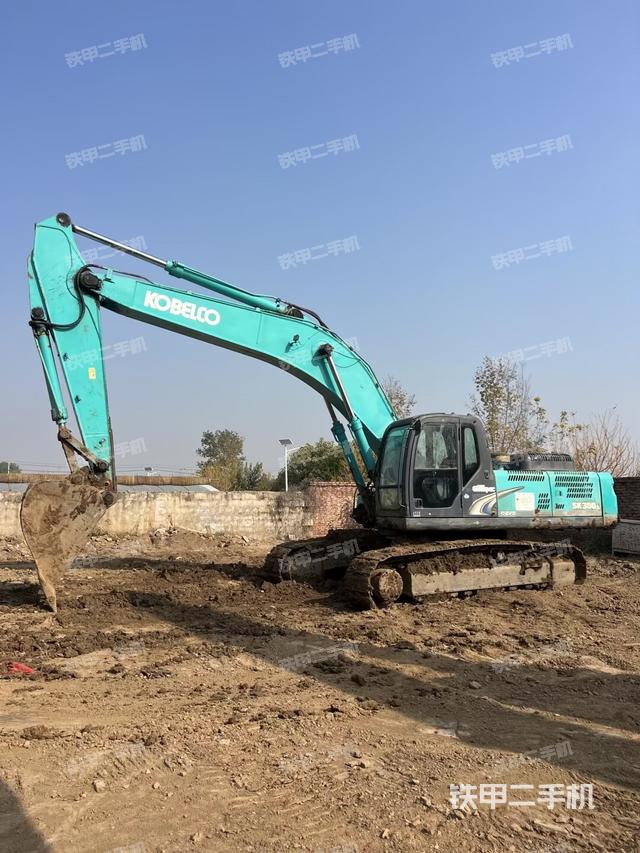 神钢SK350LC-8挖掘机