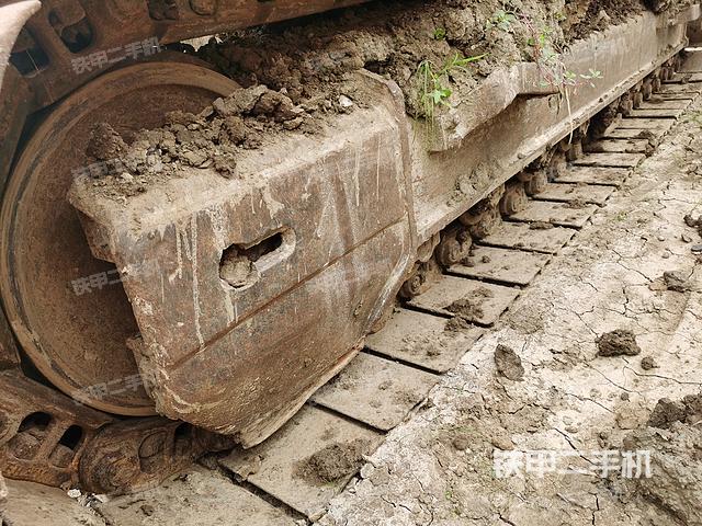 駕駛室整體（整機(jī)外觀(guān)）