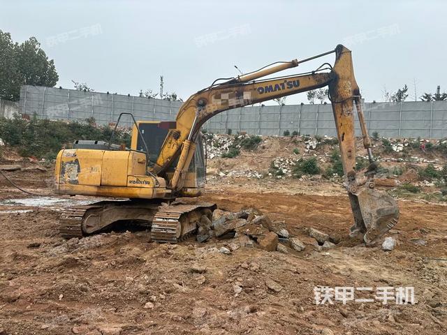 整機(jī)右后45°(整機(jī)外觀) 整機(jī)右后45°(整機(jī)外觀)