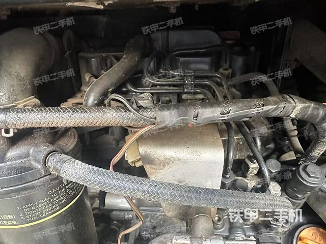 發(fā)動機整體俯視(整機外觀) 發(fā)動機整體俯視(整機外觀)