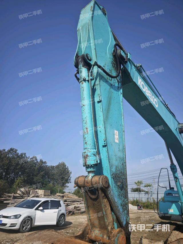 大臂整體?右側(cè)(工作和回轉(zhuǎn)裝置) 大臂整體?右側(cè)(工作和回轉(zhuǎn)裝置)