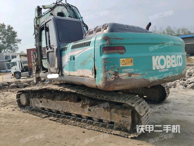 整機右后45°(整機外觀) 整機右后45°(整機外觀)