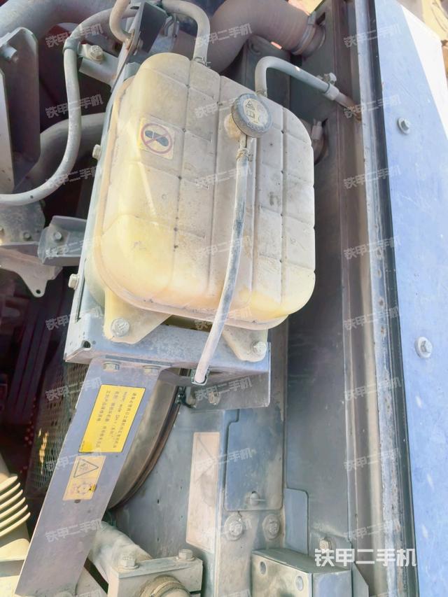 水箱+風扇特寫(上車部件) 水箱+風扇特寫(上車部件)