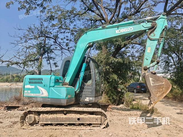 右前45(整機外觀) 右前45(整機外觀)