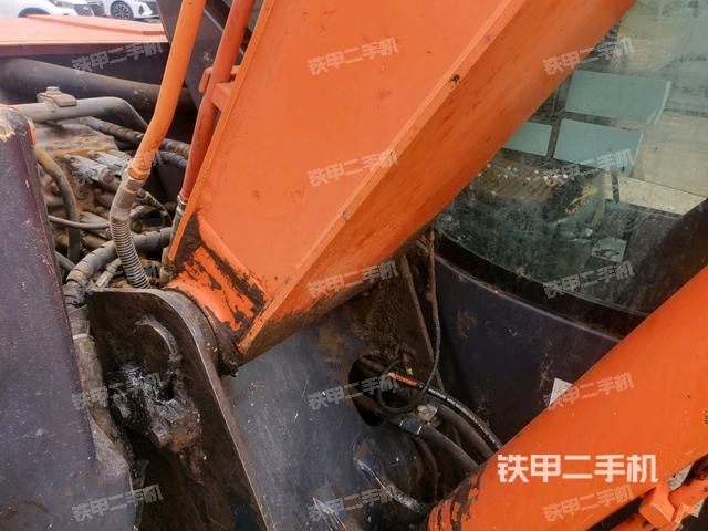 大臂根部 斜(工作和回转装置) 大臂根部 斜(工作和回转装置)