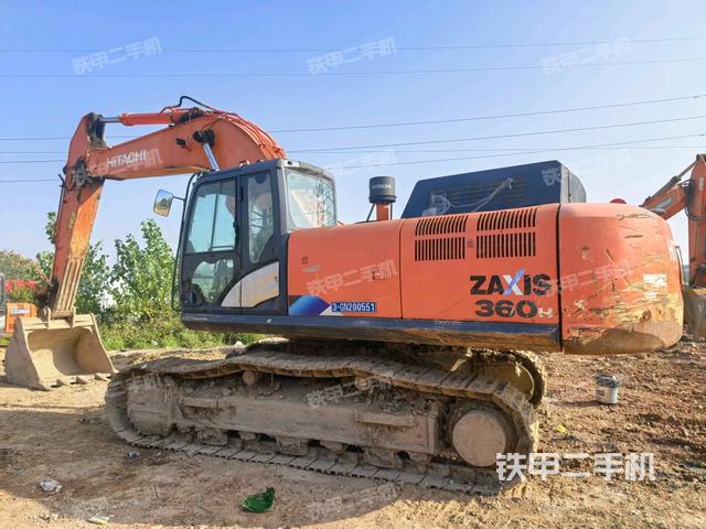 左后45(整機外觀) 左后45(整機外觀)