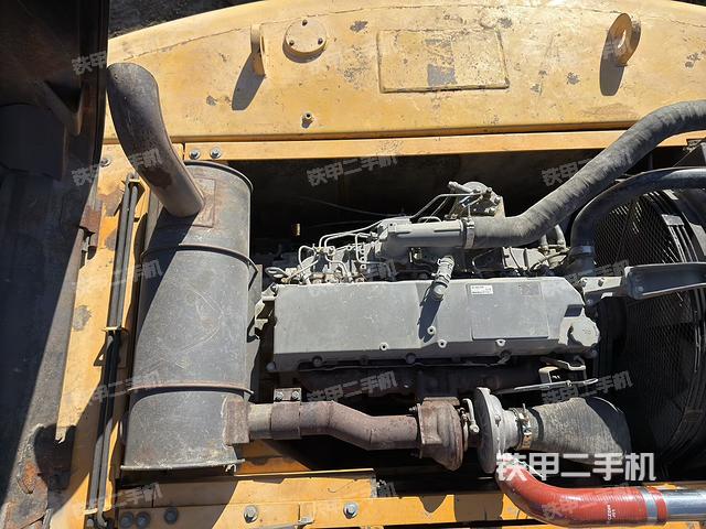 发动机整体俯视(整机外观) 发动机整体俯视(整机外观)