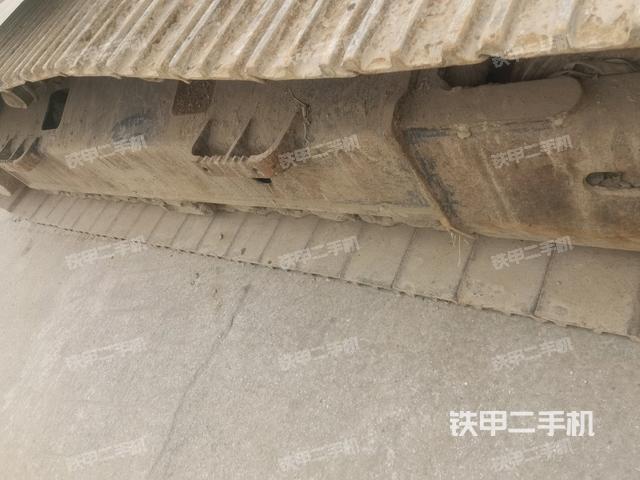单侧履带整体（整机外观）