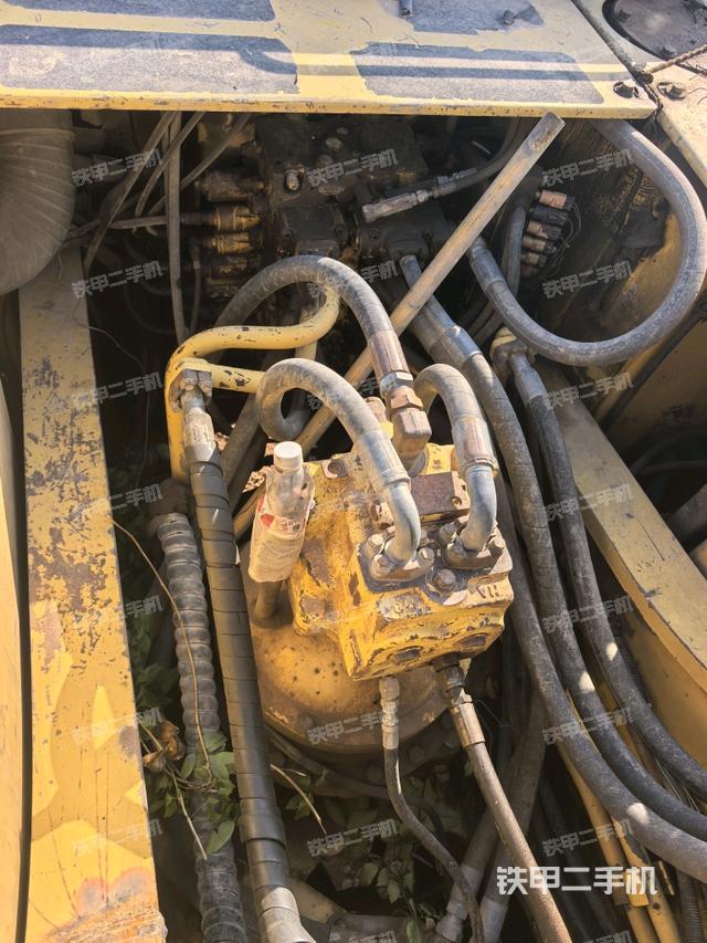 回转马达(上车部件) 回转马达(上车部件)