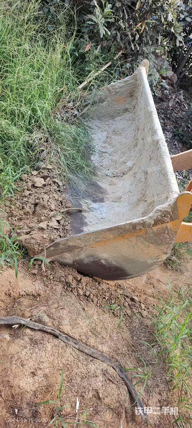 工作装置整体（整机外观及大件）