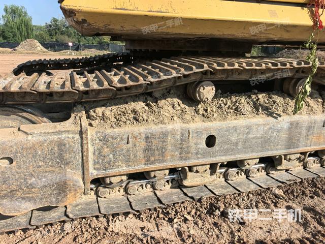 右驱动轮(行走机构) 右驱动轮(行走机构)